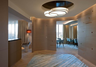 ozone-light-ritz-carlton-7